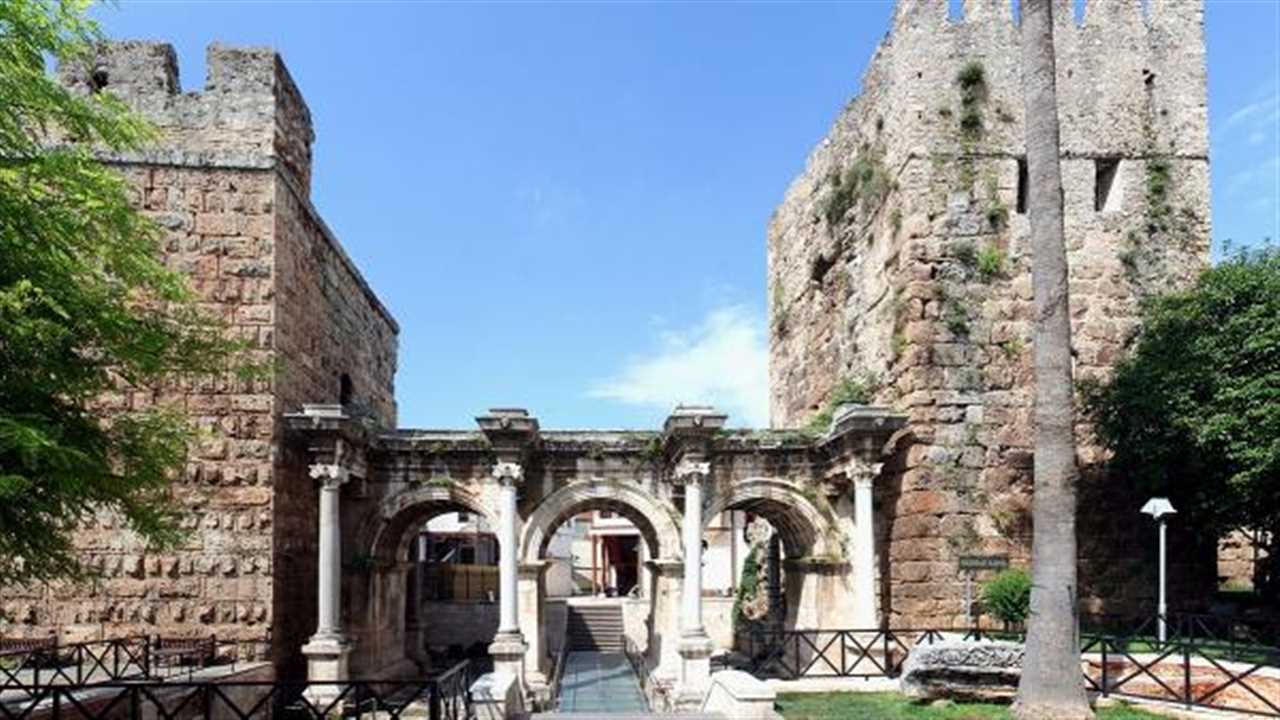 نور قایق تفریحی آنتالیا